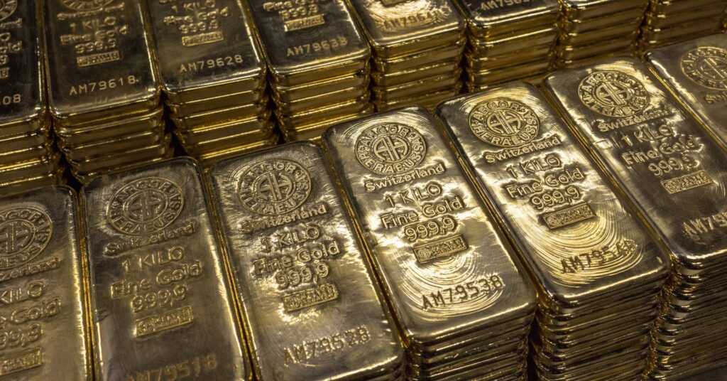 Gold and silver rise from near one-week lows on bargain-hunting