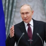 Putin tells Tehran: Russia stands by Iran