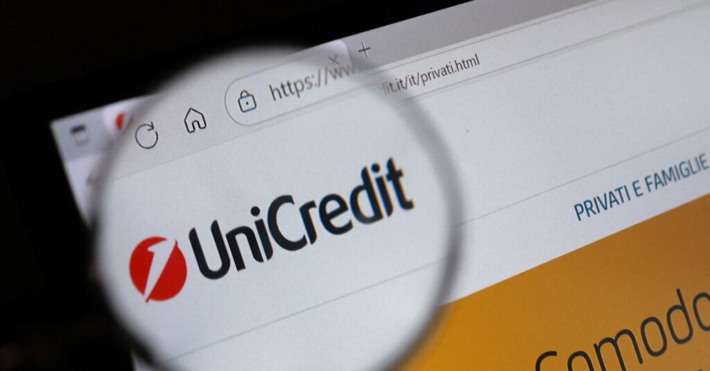 Unicredit should clarify intentions for Commerzbank, German state premier says