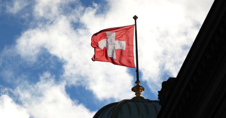 Swiss government approves anti-money laundering plan