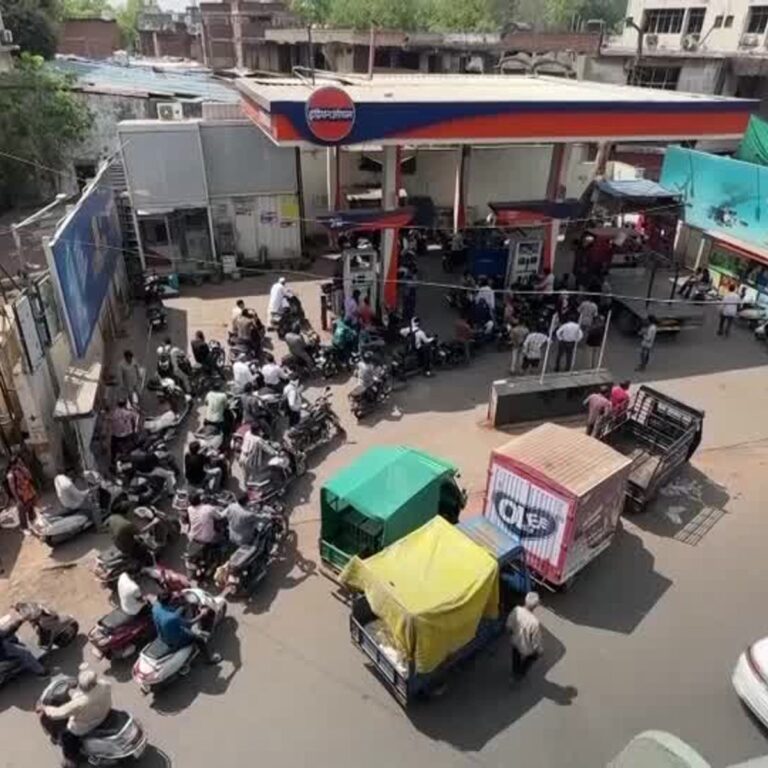 Long lines for fuel in India’s Ahmedabad as supplies run low