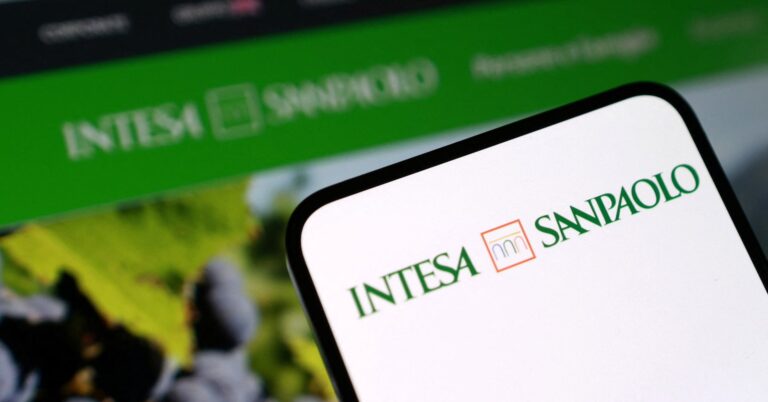 Italy fines Intesa Sanpaolo 18 mln euros for illicit processing of customer data