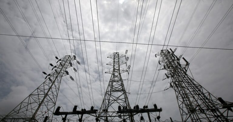 India orders Tata Power’s 4-GW Gujarat coal plant to run full-tilt in summer