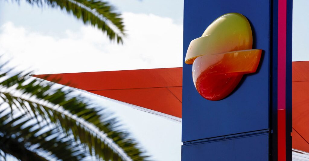 Venezuela signs deal with Repsol for gas production