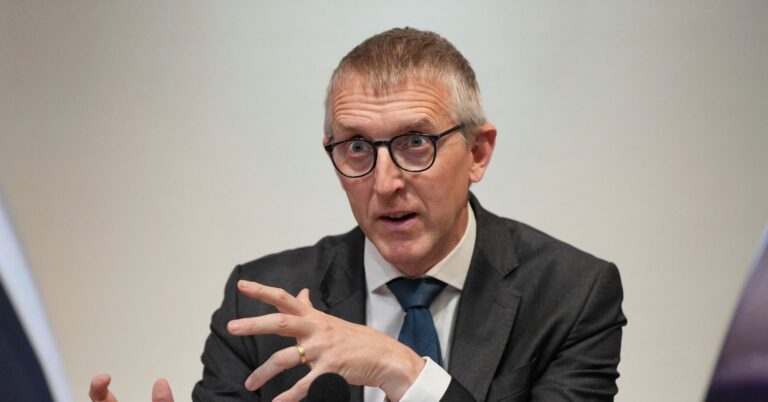 UK banking stability watchdog proposes liquidity reform for banks