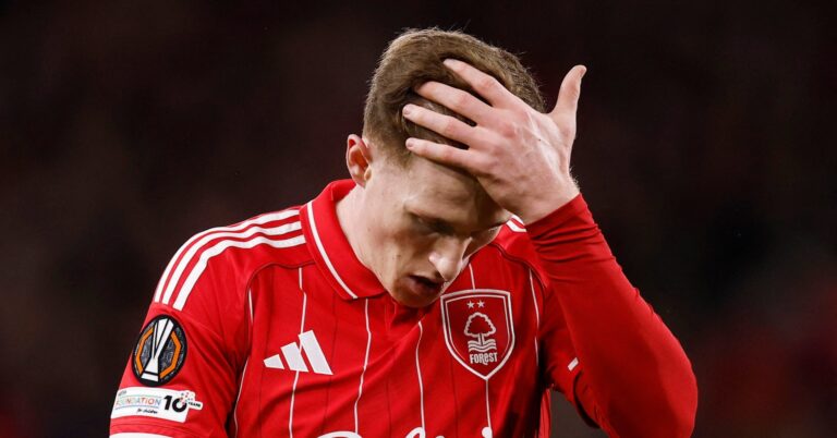 Forest fall to Midtjylland, Lyon rescue draw at Celta Vigo